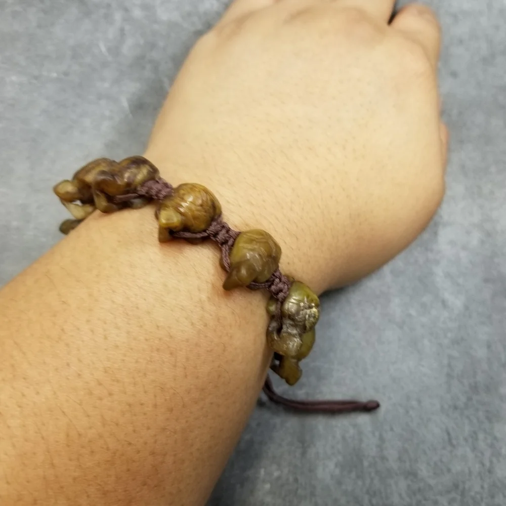 Turtle bracelet carved stone agate bracelet - Picture 9 of 14